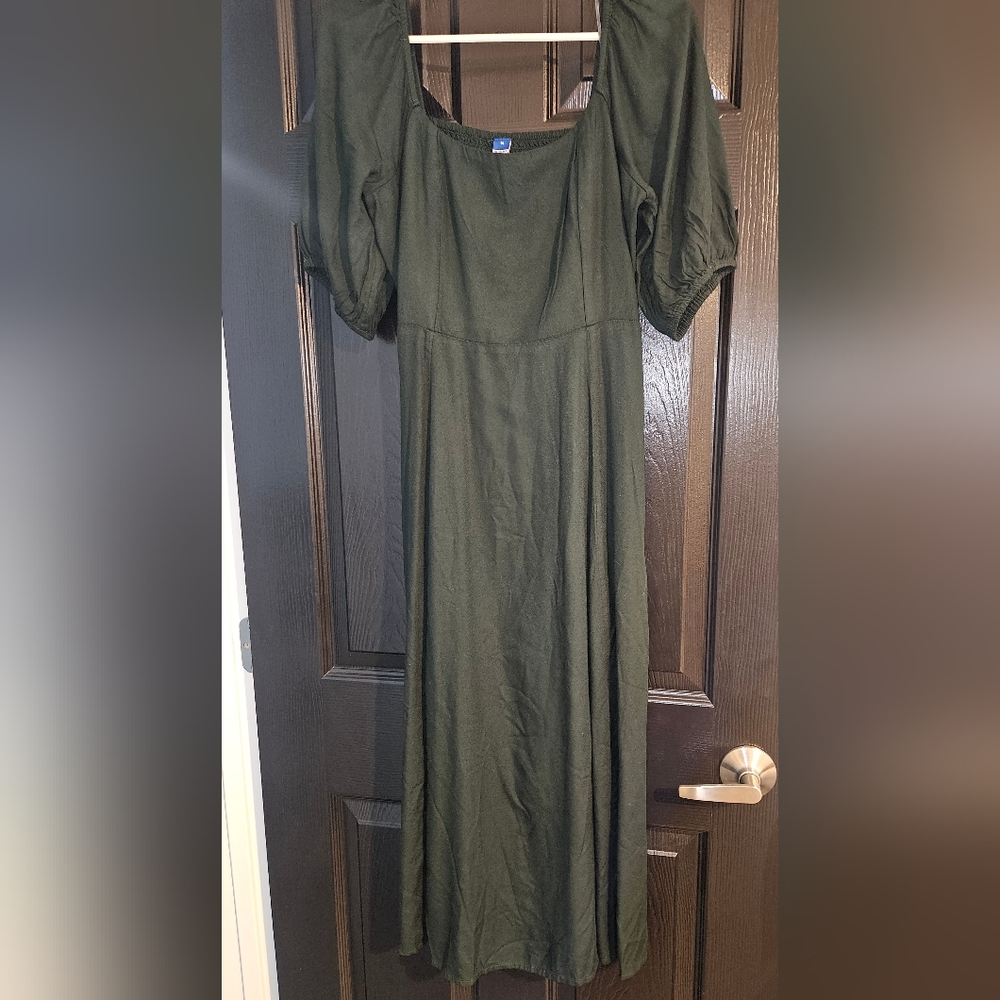Elegant Green Women's Dress